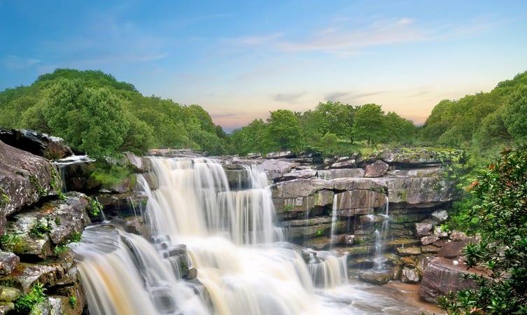 Popokvil Waterfall.jpg